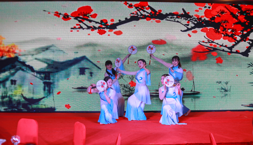 大禹漢光2018年“同心同行，共創(chuàng)未來”主題年會圓滿成功